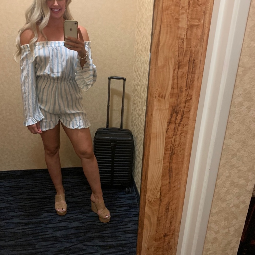 Adorable romper -small